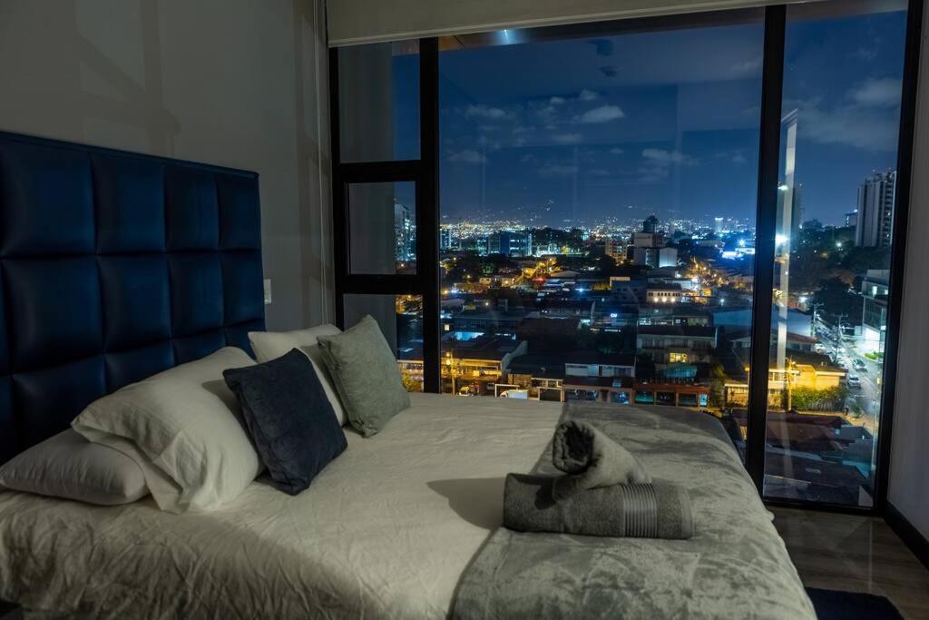 Rooftop Jacuzzi And City View San Jose  Exterior photo